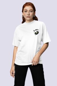 oversized-crewneck-t-shirt-mockup-of-a-woman-standing-in-a-studio-m38933